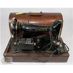 SINGER ANTIQUE STYLE SEWING MACHINE