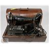 Image 1 : SINGER ANTIQUE STYLE SEWING MACHINE