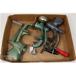 FLAT OF 3 MINI GRINDERS