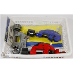 LOT OF 4 PIPE CUTTERS