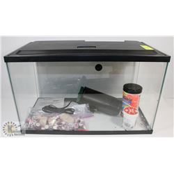 5 GALLON AQUARIUM  COMES WITH WHISPER FILTER, FISH