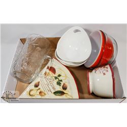 LOT OF ASSORTED KITCHEN GLASSWARE, INCLUDES