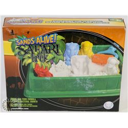 SANDS ALIVE SAFARI TREK WITH UNIQUE NON-TOXIC