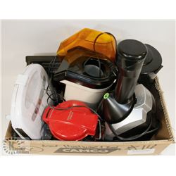 BOX OF SMALL APPLIANCES INCLUDING HAMILTON BEACH