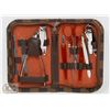 Image 1 : 10 PIECE MANICURE SET IN CASE