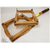 Image 1 : VINTAGE CAMPBELL "77" TENNIS RACQUET & 2 CASES
