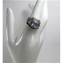 5)  WHITE 3 PCE TOPAZ WEDDING SET