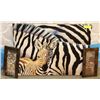 Image 1 : ZEBRA CANVAS PICTURE 27.5"X20" WITH 2 SMALLER