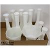 Image 1 : LOT OF COLLECTOR HOOSIER GLASS VASES