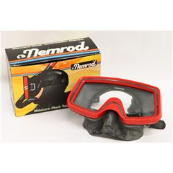 NEMROD UNDERWATER MASK RED