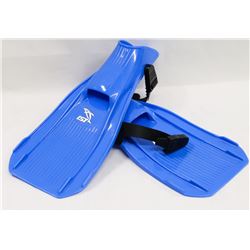 BLUE FLIPPERS FOR SNORKLING SIZE SMALL