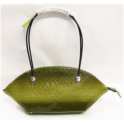 GREEN SNAKE SKIN STYLE HANDBAG