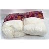 Image 1 : TWO 1LB BAGS OF YARN