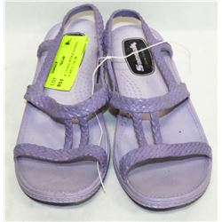 SANDAK LADIES WEDGE SANDALS SIZE 6 PURPLE COLOR