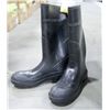 Image 1 : PAIR OF BAFFIN STEEL TOE RUBBER BOOTS