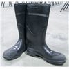 Image 1 : PAIR OF BAFFIN STEEL TOE RUBBER BOOTS