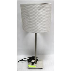 SHOWHOME METAL LAMP