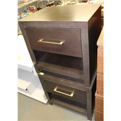 PAIR OF WOOD SHOWHOME NIGHT STANDS