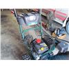 Image 6 : Yardworks 24" 6HP Snow Blower