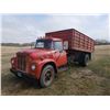 Image 1 : 1968 International 1600 Loadstar  14ft Box & Hoist VIN 416600C25629