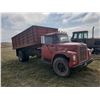 Image 4 : 1968 International 1600 Loadstar  14ft Box & Hoist VIN 416600C25629