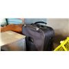 Image 2 : HARD AND SOFT CASE LUGGAGE