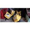 Image 1 : 2 YELLOW SHOP LIGHTS AND HEAT DISH PLUS CERAMIC HEATER