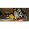 Image 2 : 5 BOXES OF SCHOOL SUPPLIES