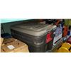 Image 1 : RUBBERMAID TOOLBOX W/ CONTENTS