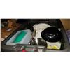 Image 2 : RUBBERMAID TOOLBOX W/ CONTENTS