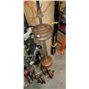 Image 1 : 2 DUMBELLS AND WEIGHT BAR