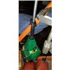 Image 2 : WEADEATER GAS TRIMMER