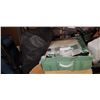 Image 1 : LOT OF 2 AIR MATTRESSES - 1 IN BOX