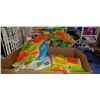Image 1 : 2 BOXES NEW PLAY DAY SAND GARDEN TOOLS