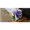 Image 1 : BISSELL LITTLE GREEN MACHINE PRO HEAT TURBO BRUSH PORTABLE CLEANING MACHINE