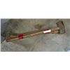Image 1 : AXE AND SLEDGE HAMMER