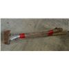 Image 2 : AXE AND SLEDGE HAMMER