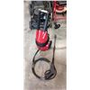 Image 1 : POWER PRESSURE WASHER 1650 PSI PRESSURE WASHER