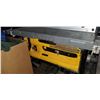 Image 2 : DEWALT PORTABLE TABLE SAW