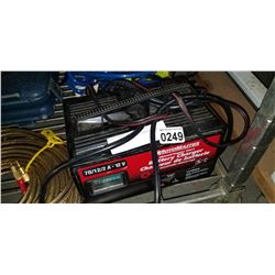 MOTOMASTER BATTERY CHARGER