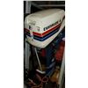 Image 2 : EVINRUDE 6HP BOAT MOTOR GOOD COMPRESSION WITH GAS TANK AND HOSE