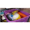 Image 1 : PURPLE TOTE OF PAINTING SUPPLIES