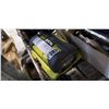 Image 1 : RYOBI 40-VOLT CHARGER AND BATTERY