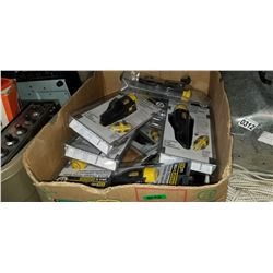 BOX OF QUICK CHANGE UTILITY KNIVES