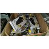 Image 2 : BOX OF QUICK CHANGE UTILITY KNIVES
