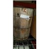 Image 1 : WOOD BUCKET