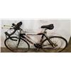 Image 3 : TREK ROAD BIKE