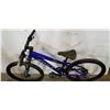 Image 3 : BLUE KONA BIKE
