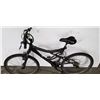 Image 3 : BLACK NO NAME BIKE