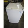 Image 1 : DANBY DESIGNER STAND-UP FREEZER
